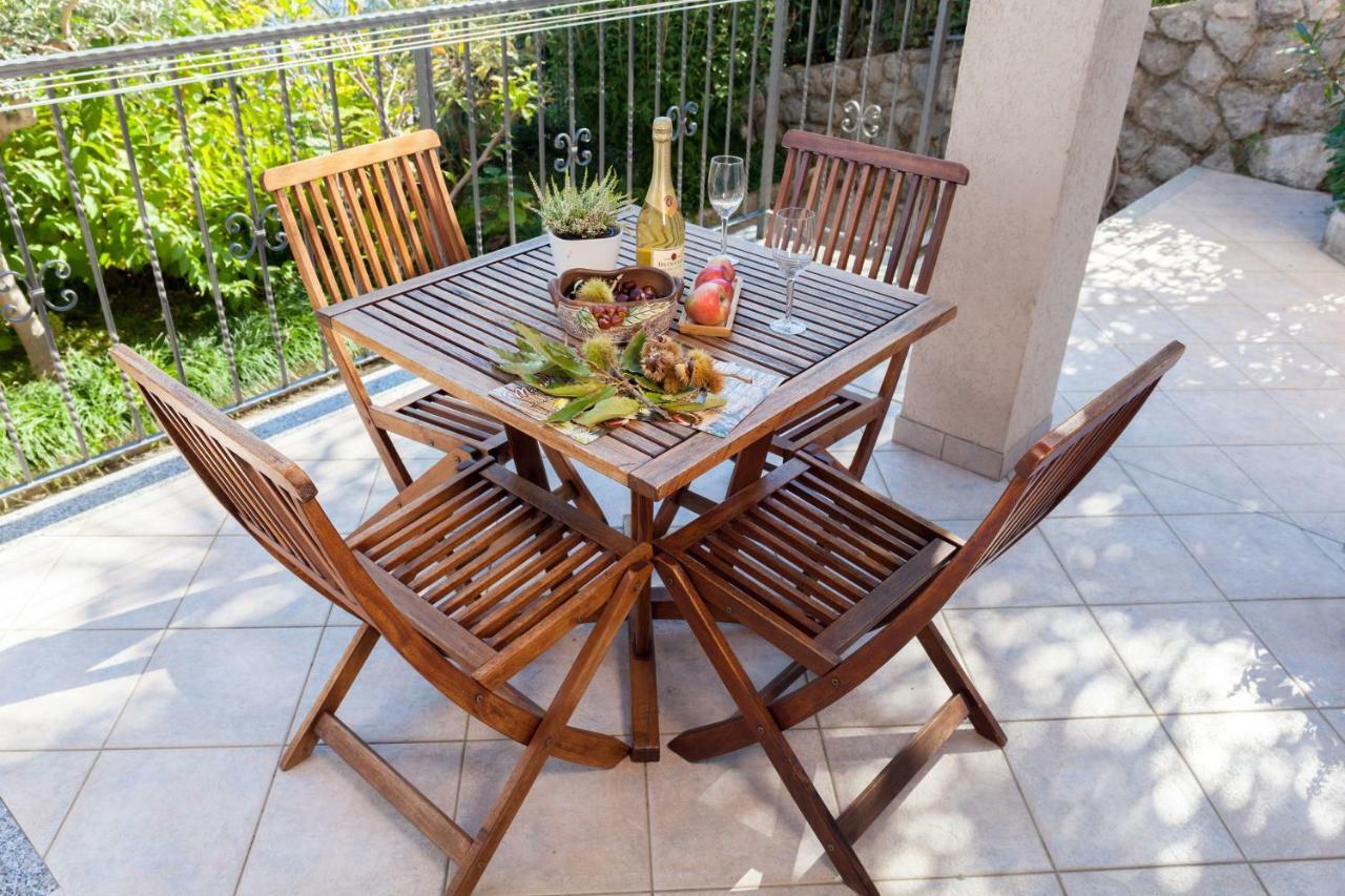 Apartment Villa Lidija Lovran Buitenkant foto